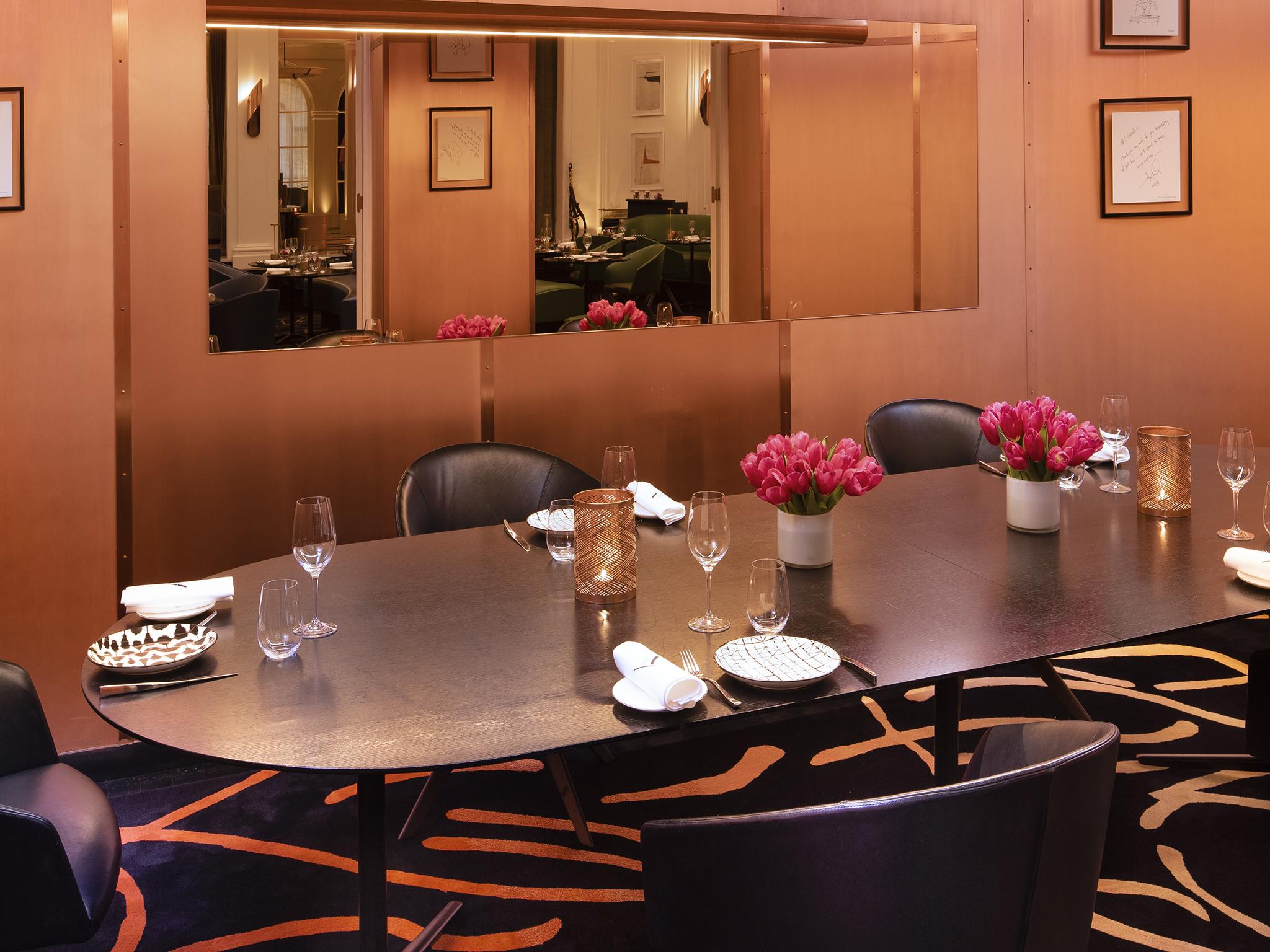 Hotel Vernet Champs Elysees Paris Exteriör bild
