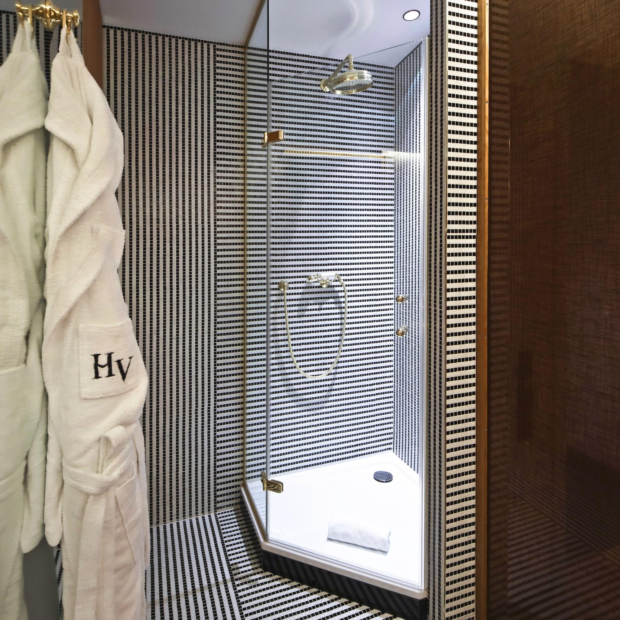 Hotel Vernet Champs Elysees Paris Exteriör bild